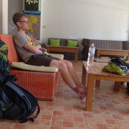 Fan Dee Hostel Ko Lanta Exteriör bild