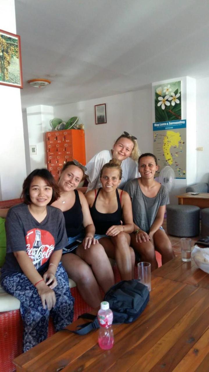 Fan Dee Hostel Ko Lanta Exteriör bild