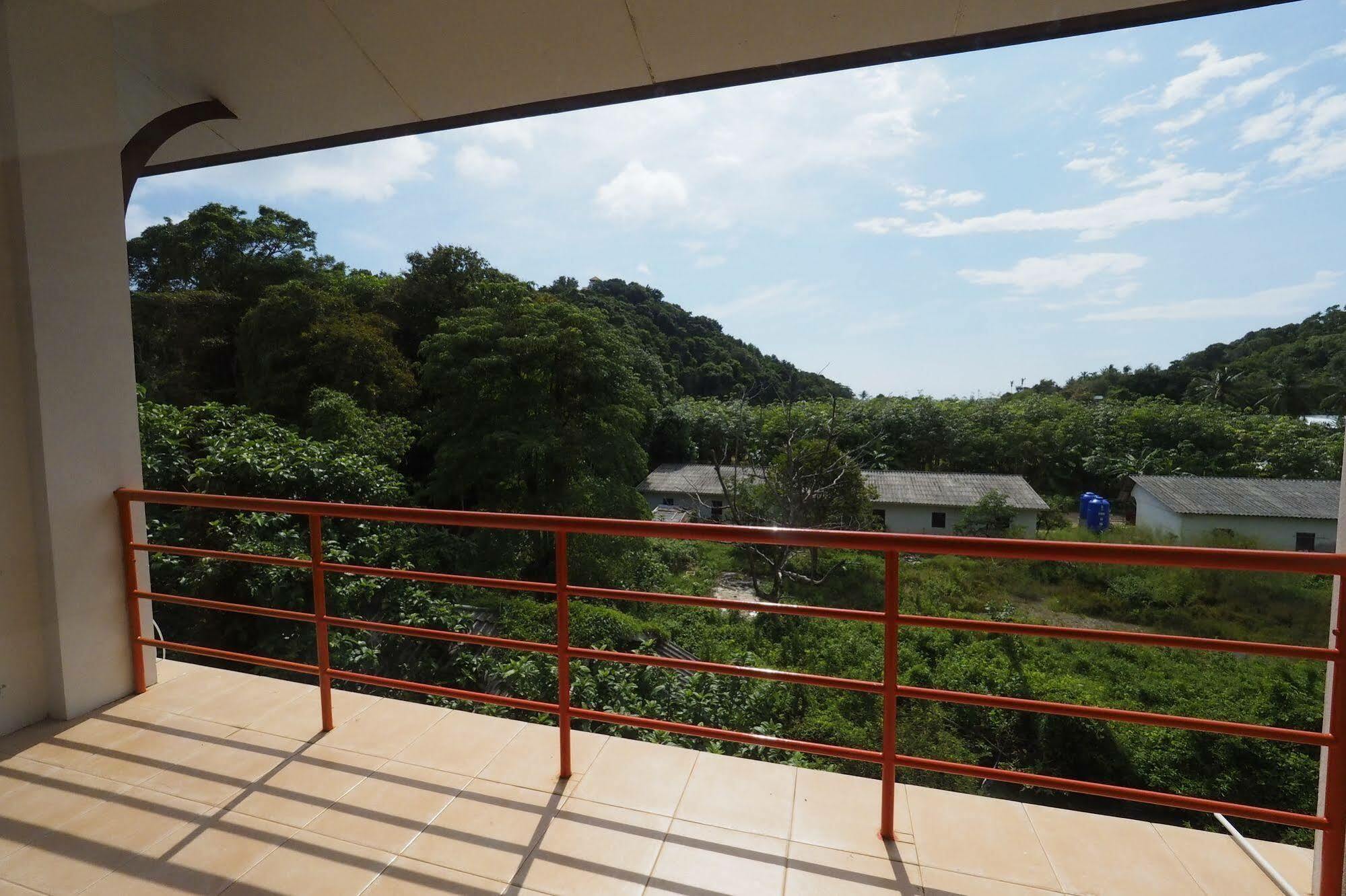 Fan Dee Hostel Ko Lanta Exteriör bild