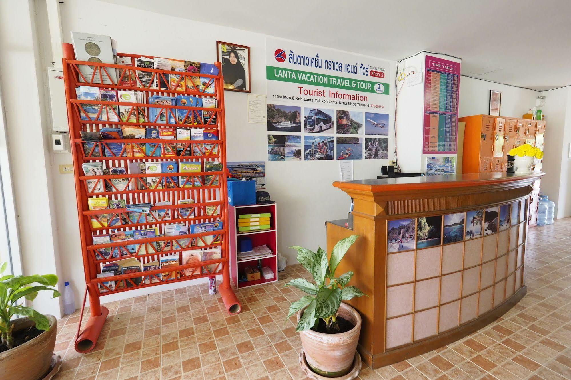 Fan Dee Hostel Ko Lanta Exteriör bild